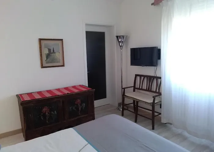 Bed & Breakfast And Sail 3*