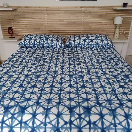 And Sail לינה וארוחת בוקר *