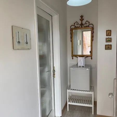 לינה וארוחת בוקר And Sail