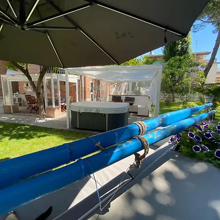 Bed and breakfast And Sail Caorle