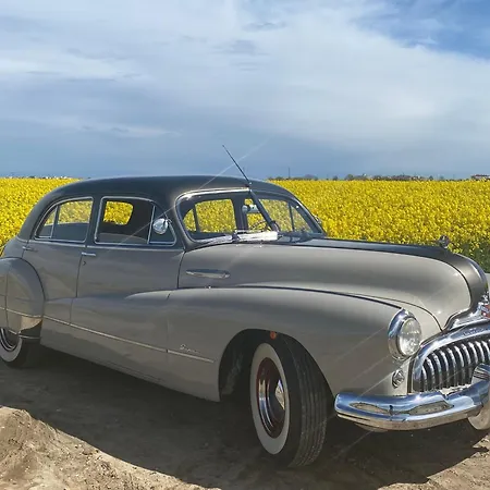 And Sail 3* קאורלה