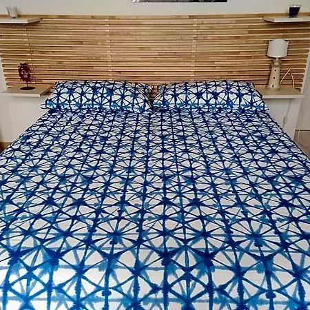 And Sail קאורלה