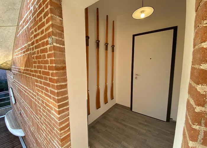 Bed & Breakfast And Sail